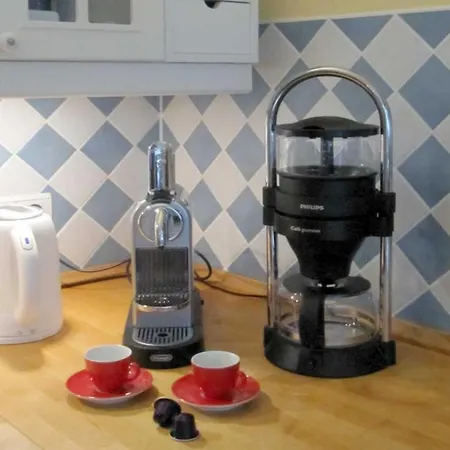 Daire Gmelinstra_e 22_ Whg_ 3_ Haus Frie *